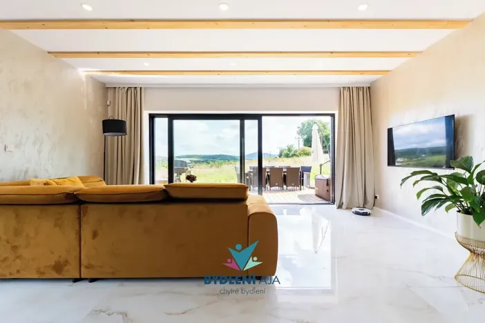 Prodej rodinného domu, Bystřany, 284 m2