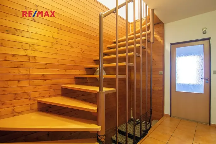 Pronájem bytu 3+1, Moravská Nová Ves, Na Rynku, 65 m2