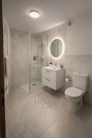 Prodej činžovního domu, Hradec Králové, Kydlinovská, 800 m2