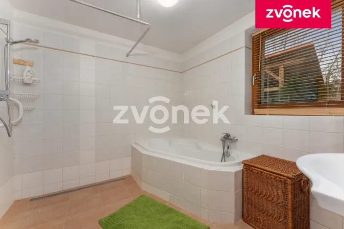 Prodej rodinného domu, Hvozdná, Hlavní, 312 m2