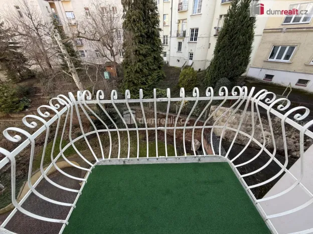 Pronájem bytu 2+1, Praha - Smíchov, U Nikolajky, 68 m2