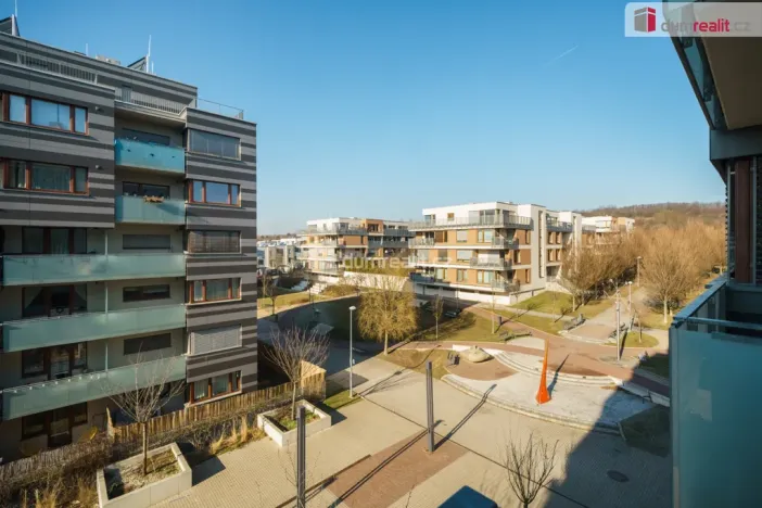 Pronájem bytu 1+kk, Praha - Jinonice, Pod stolovou horou, 37 m2