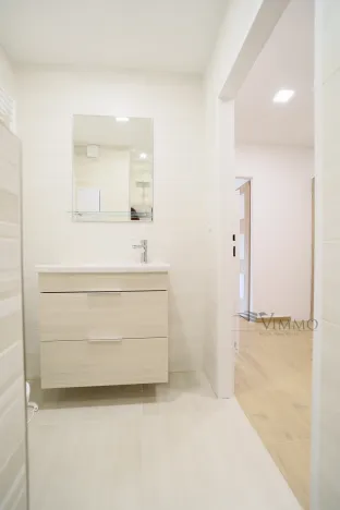 Prodej bytu 2+1, Omlenice - Omlenička, 56 m2