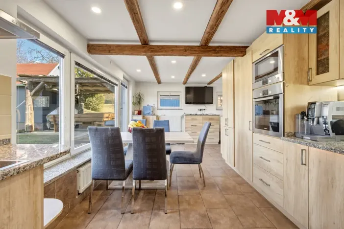 Prodej rodinného domu, Rynoltice, 224 m2