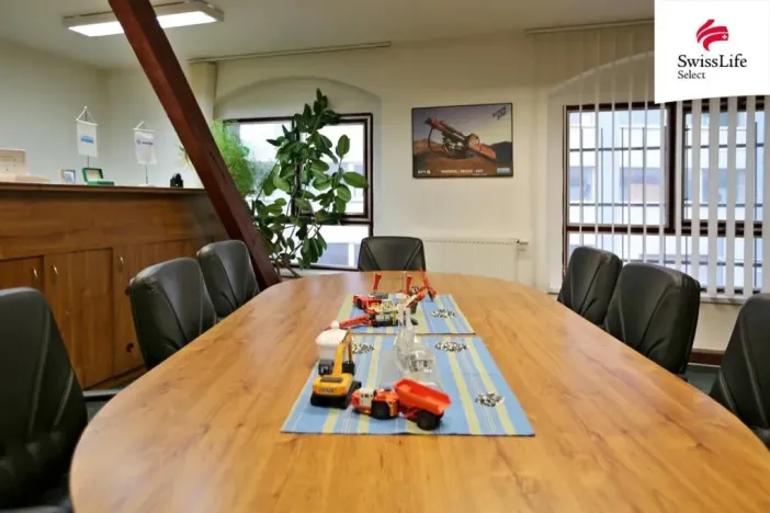 Prodej kanceláře, Králův Dvůr, Tovární, 1029 m2