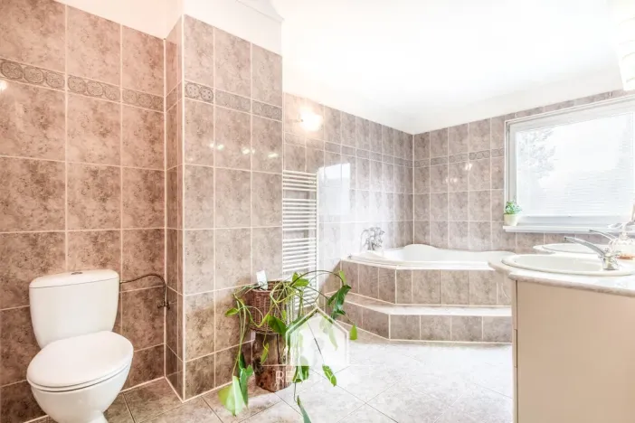 Prodej rodinného domu, Děčín, Thunská, 140 m2