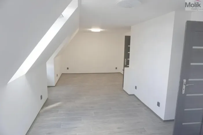 Pronájem bytu 3+kk, Litvínov - Horní Litvínov, Ladova, 75 m2