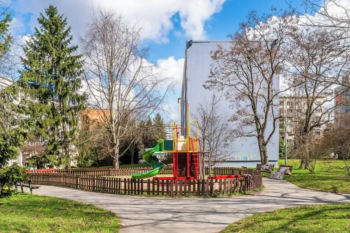 Prodej bytu 3+1, Praha - Malešice, Káranská, 76 m2