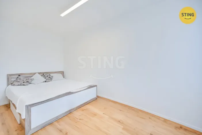 Prodej bytu 2+1, Hodonín, Lužní, 41 m2