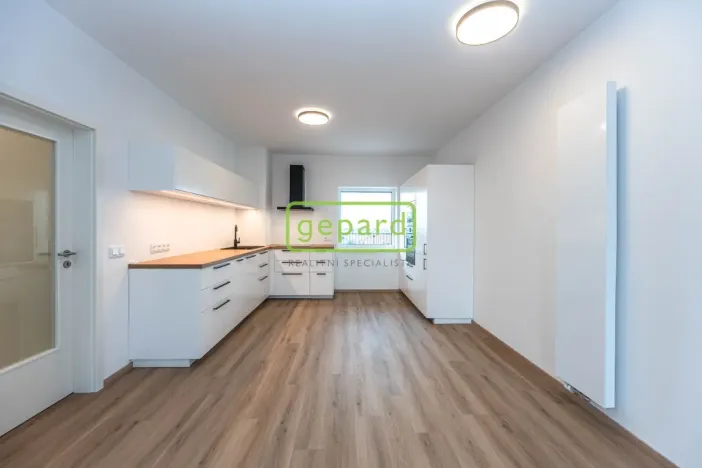 Pronájem bytu 3+kk, Praha - Čakovice, Danielova, 72 m2