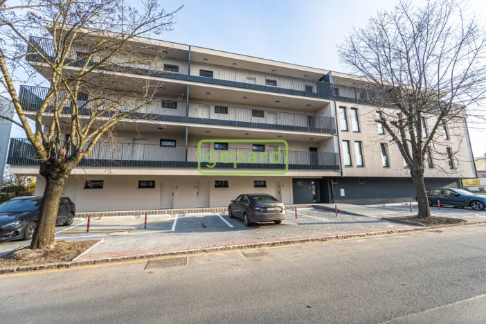 Pronájem bytu 3+kk, Praha - Čakovice, Danielova, 72 m2