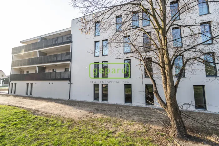 Pronájem bytu 3+kk, Praha - Čakovice, Danielova, 72 m2