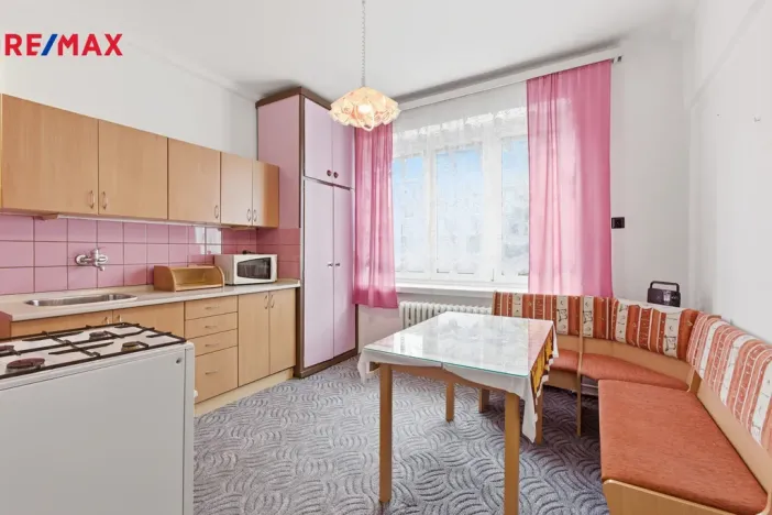 Pronájem bytu 2+1, Sokolov, Jednoty, 62 m2