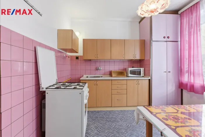 Pronájem bytu 2+1, Sokolov, Jednoty, 62 m2