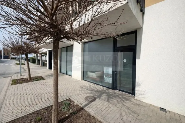Prodej obchodního prostoru, Vysoký Újezd, Na Výsluní, 73 m2