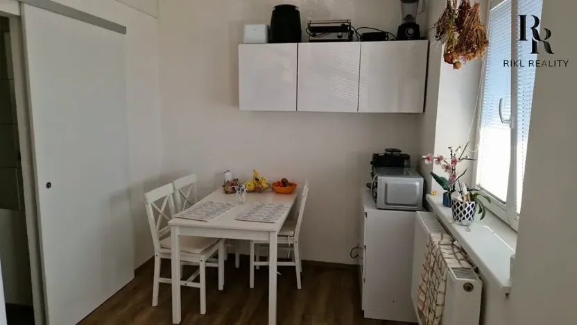 Prodej bytu 1+kk, Olomouc, Erenburgova, 40 m2