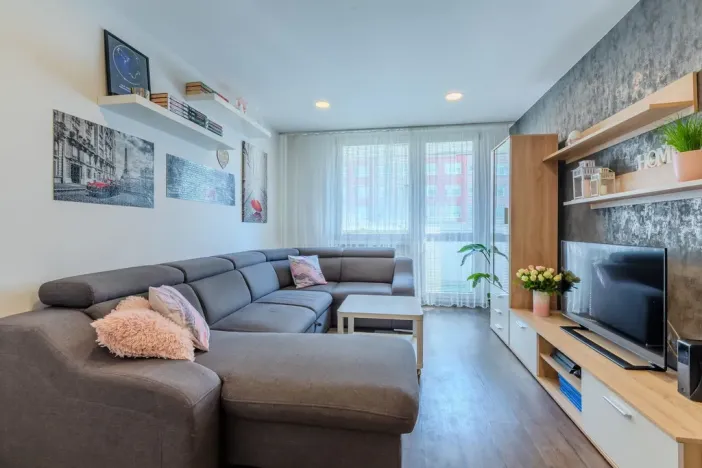 Prodej bytu 2+kk, Kladno - Kročehlavy, Polská, 41 m2