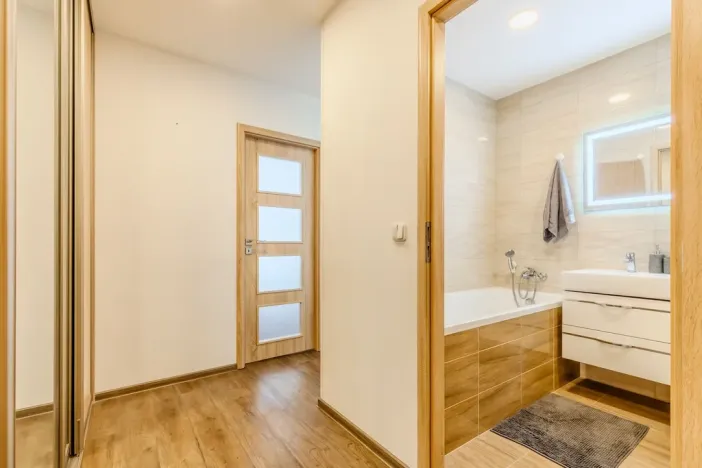 Prodej bytu 2+kk, Kladno - Kročehlavy, Polská, 41 m2