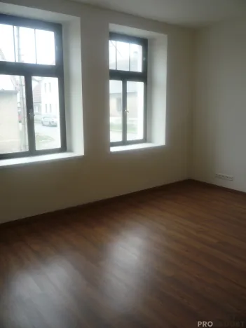 Pronájem bytu 2+kk, Kladno, Jeronýmova, 42 m2