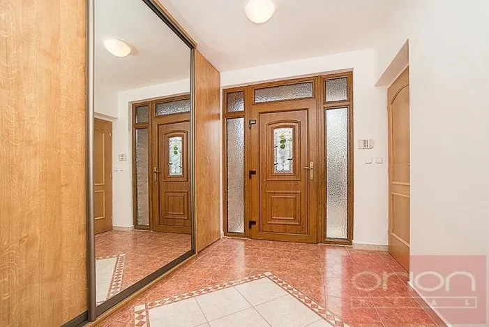 Pronájem rodinného domu, Praha - Nebušice, Druhého odboje, 390 m2