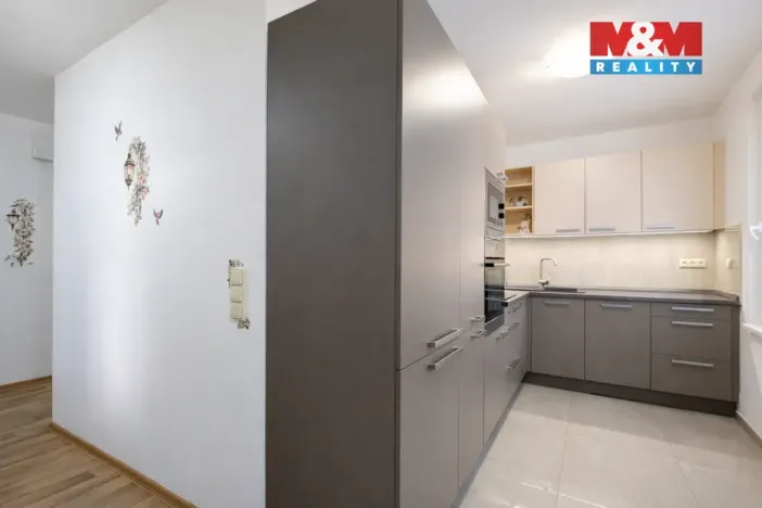 Prodej bytu 3+1, Benešov, Hráského, 66 m2