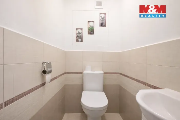 Prodej bytu 3+1, Benešov, Hráského, 66 m2