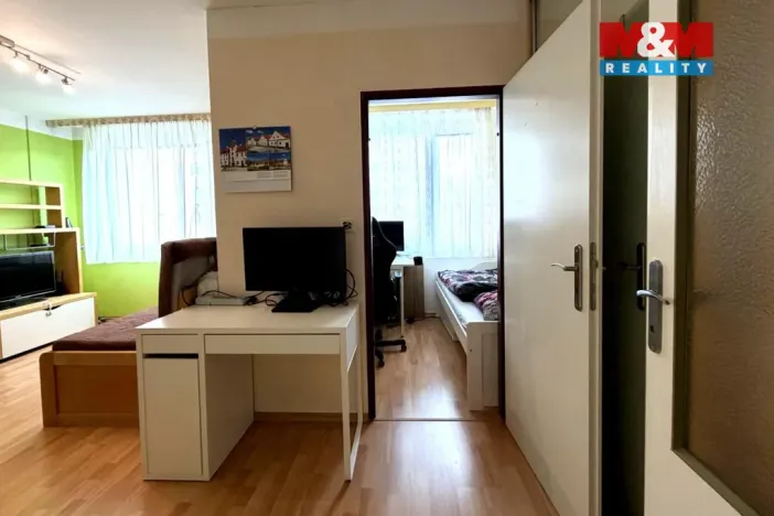 Prodej bytu 2+kk, Praha - Stodůlky, Běhounkova, 36 m2