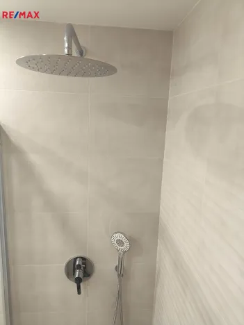 Pronájem bytu 3+kk, Praha - Kamýk, Pšenčíkova, 75 m2