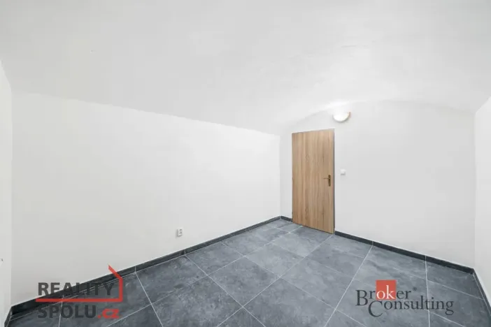 Pronájem - jiné, Plzeň - Jižní Předměstí, Husova, 110 m2