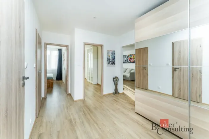 Pronájem bytu 3+kk, Praha - Troja, Pomořanská, 72 m2
