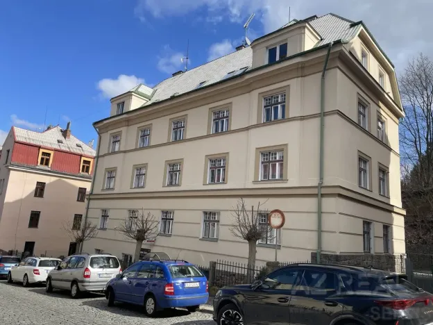 Pronájem bytu 2+1, Liberec, Dobrovského, 65 m2