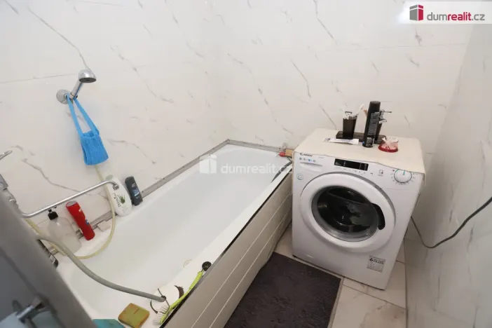 Prodej bytu 3+1, Sokolov, Alšova, 84 m2