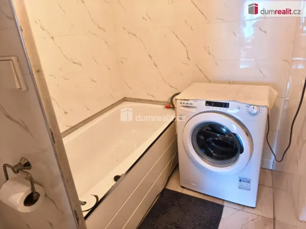 Prodej bytu 3+1, Sokolov, Alšova, 84 m2