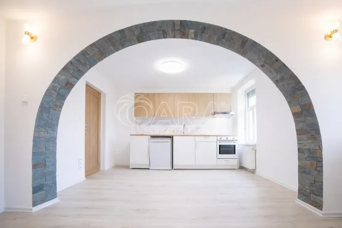 Pronájem bytu 4+kk, Praha - Bohnice, V Nových Bohnicích, 94 m2