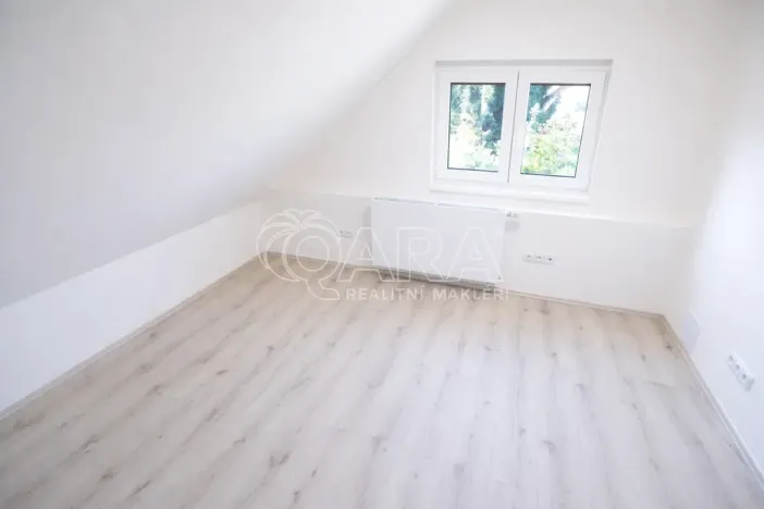 Pronájem bytu 4+kk, Praha - Bohnice, V Nových Bohnicích, 94 m2