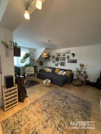 Prodej bytu 4+kk, Třebíč - Týn, Lavického, 98 m2