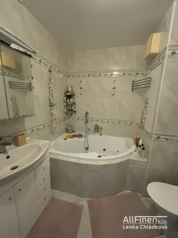 Prodej bytu 4+kk, Třebíč - Týn, Lavického, 98 m2