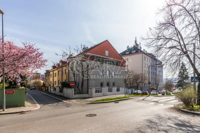 Pronájem kanceláře, Praha - Michle, Brtnická, 45 m2