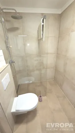 Pronájem bytu 2+kk, Chrudim - Chrudim IV, Na Větrníku, 52 m2