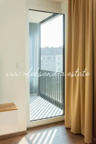 Pronájem bytu 2+kk, Praha - Vysočany, Střídavá, 52 m2