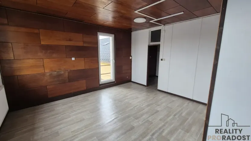 Pronájem bytu 1+kk, Břeclav, Břetislavova, 35 m2