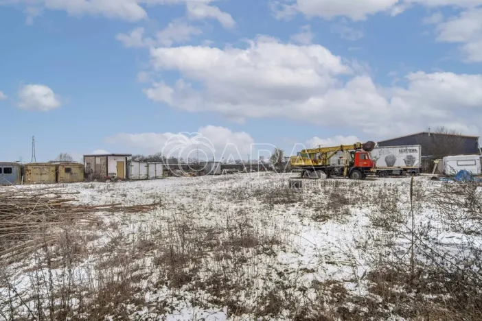Prodej komerčního pozemku, Mlékojedy, 3769 m2