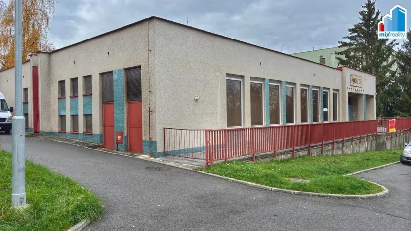 Pronájem obchodního prostoru, Klatovy, Zahradní, 430 m2