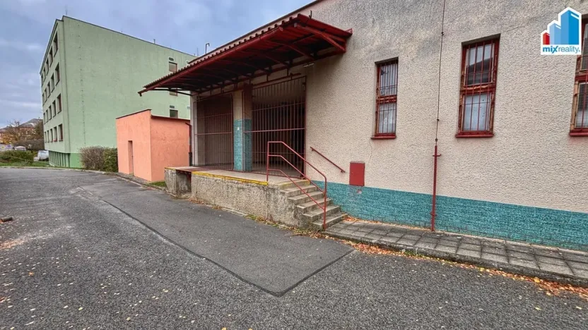 Pronájem obchodního prostoru, Klatovy, Zahradní, 430 m2