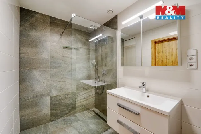 Pronájem bytu 3+kk, Dobřany, 86 m2