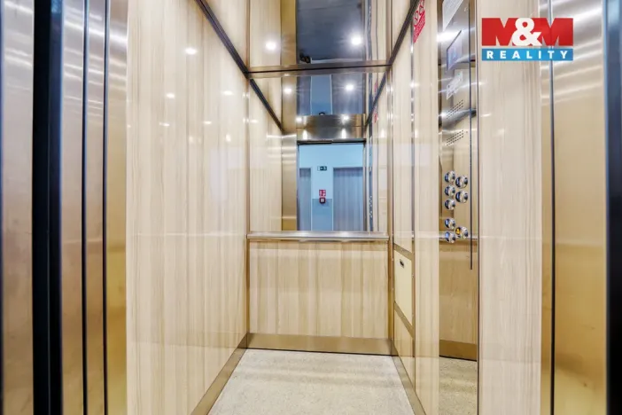 Pronájem bytu 3+kk, Dobřany, 86 m2