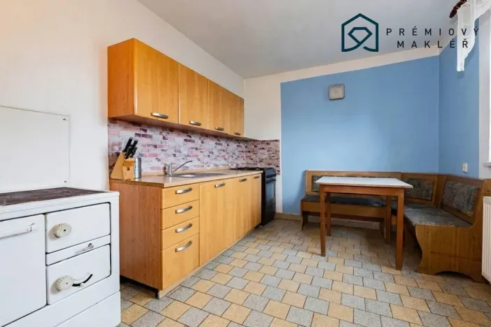 Prodej rodinného domu, Liběšice - Dobříčany, 200 m2