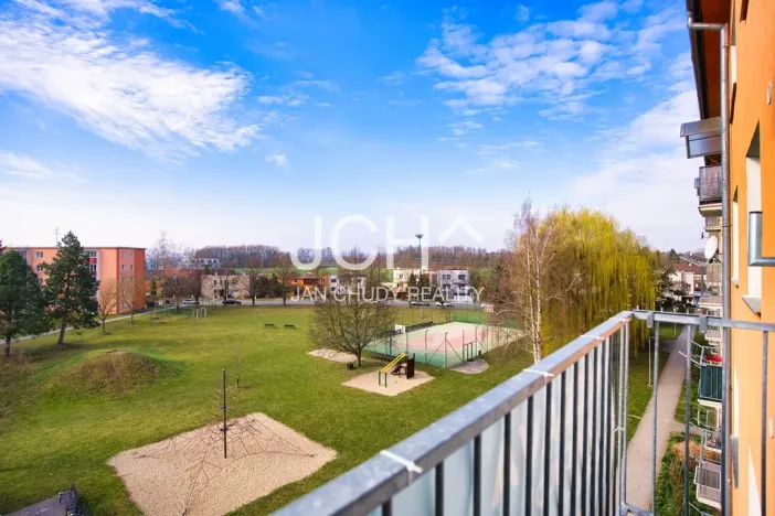 Prodej bytu 2+1, Uničov, Mohelnická, 53 m2