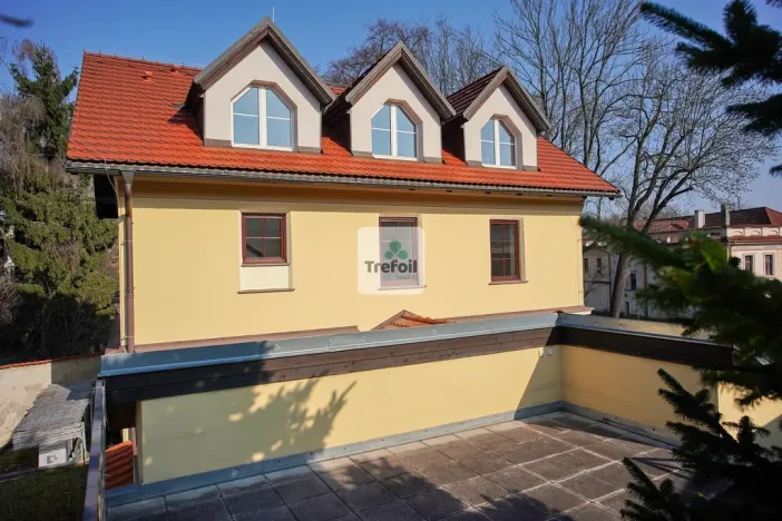 Pronájem rodinného domu, Praha, Staré náměstí, 215 m2