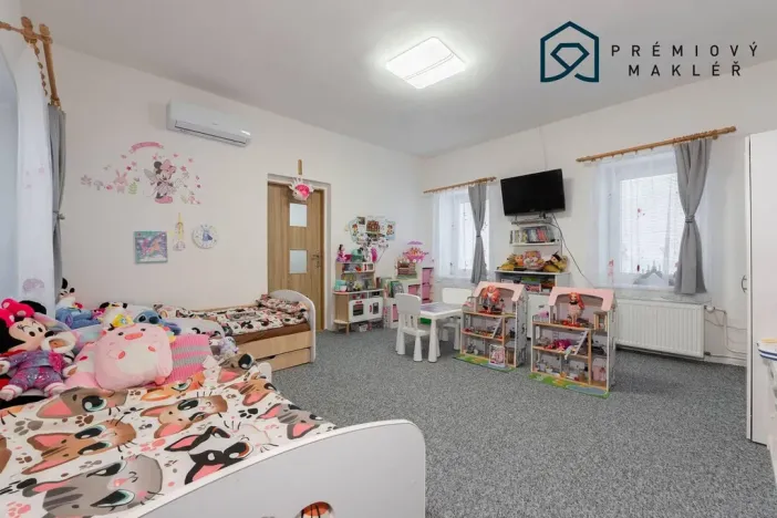 Prodej rodinného domu, Chorušice - Velký Újezd, 200 m2